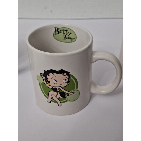 Betty Boop Coffee Mugs 2008 Kings Feature Syndicate SET of 3 Excellent Condition - Picture 4 of 10